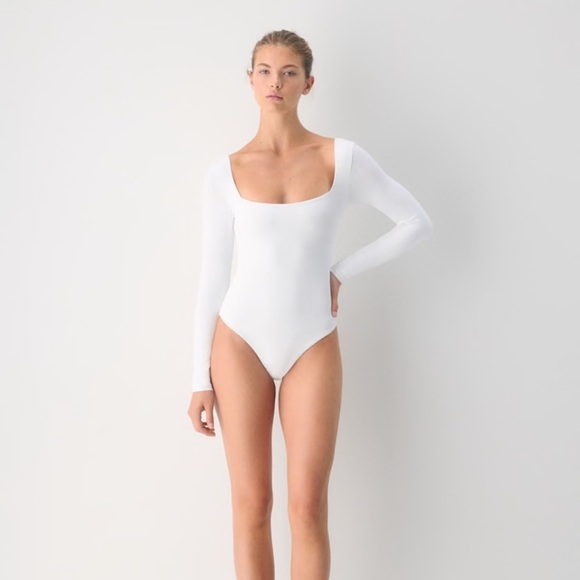 Babaton Tops - Aritzia Babaton Original Contour Squareneck White Bodysuit XS